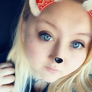 Meet your Posher, Christina